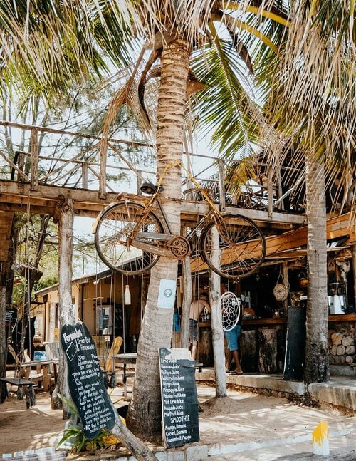 Fernando's bar | Things to do in Trincomalee