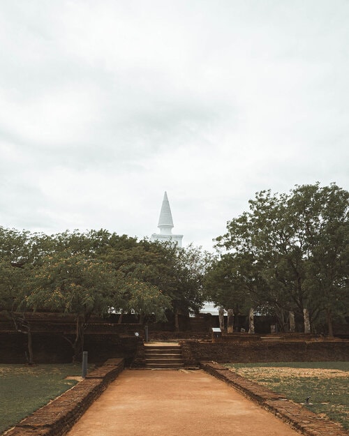 The Kiri Vehera, Polonnaruwa