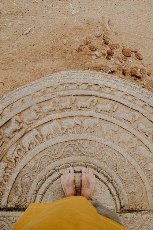 Polonnaruwa moon stone