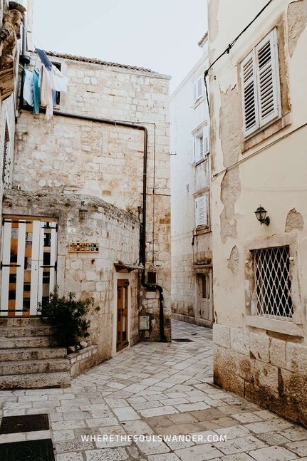 Hvar Old Town | Things to+do+on+Hvar+Croatia